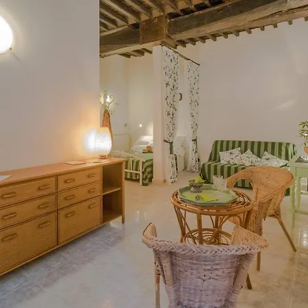 アパート Picabon Quiet With Ac & Balcony