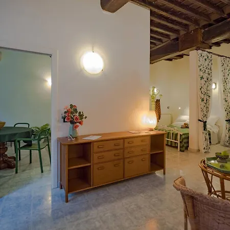 Picabon Quiet With Ac & Balcony Apartman