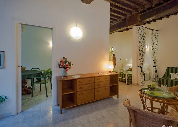 Picabon Quiet With Ac & Balcony Lägenhet